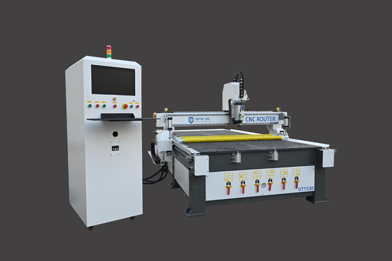 印の作成のための耐久性の7.5KWポンプ木工業CNCのルーター機械